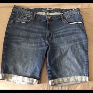 Size 18W STRETCH Target Universal Thread shorts